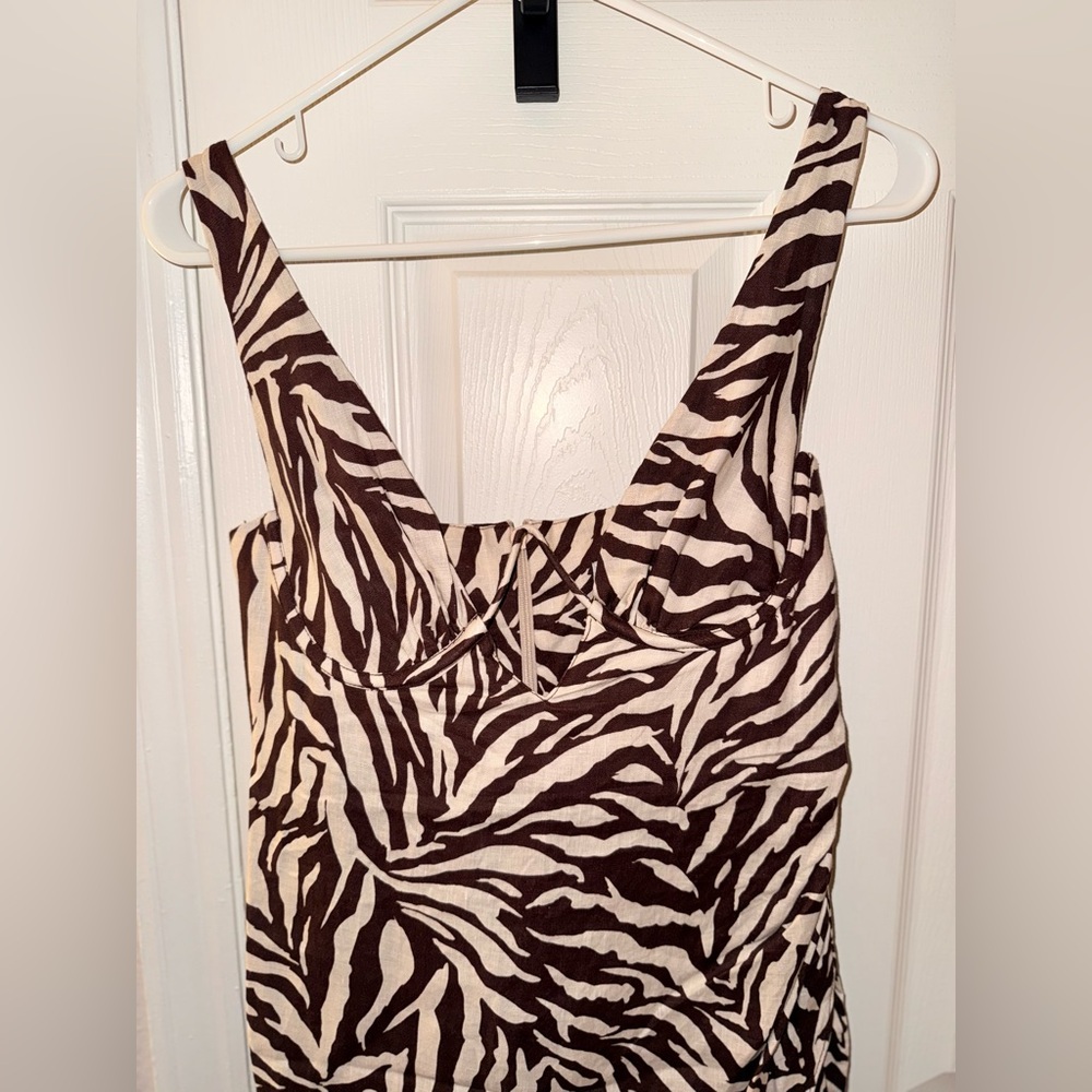 117.  Rumer Cyrus Maxi Dress - Picture 7 of 16